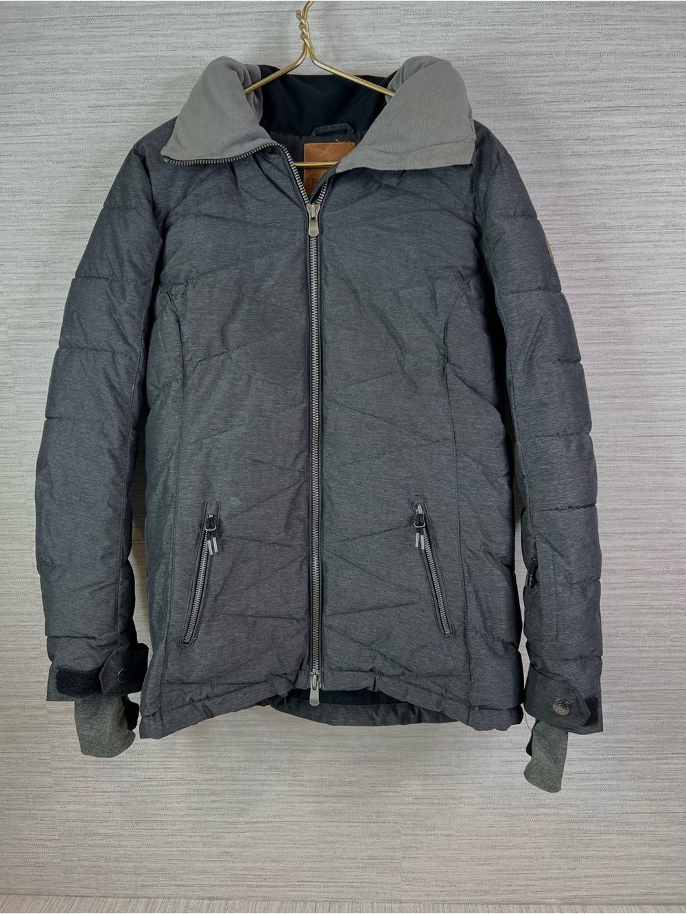 Roxy Women's Charcoal Gray Quilted Ski Jacket